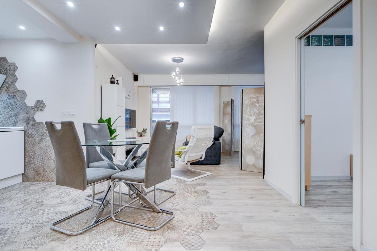 Precioso Apartamento Cercano Al Mar, Parking, 4 Pax Hondarribia Buitenkant foto
